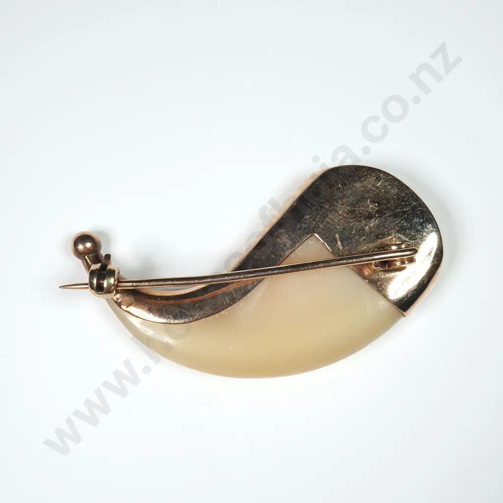 Vintage 9ct Gold Tigers Claw Brooch Image 1++