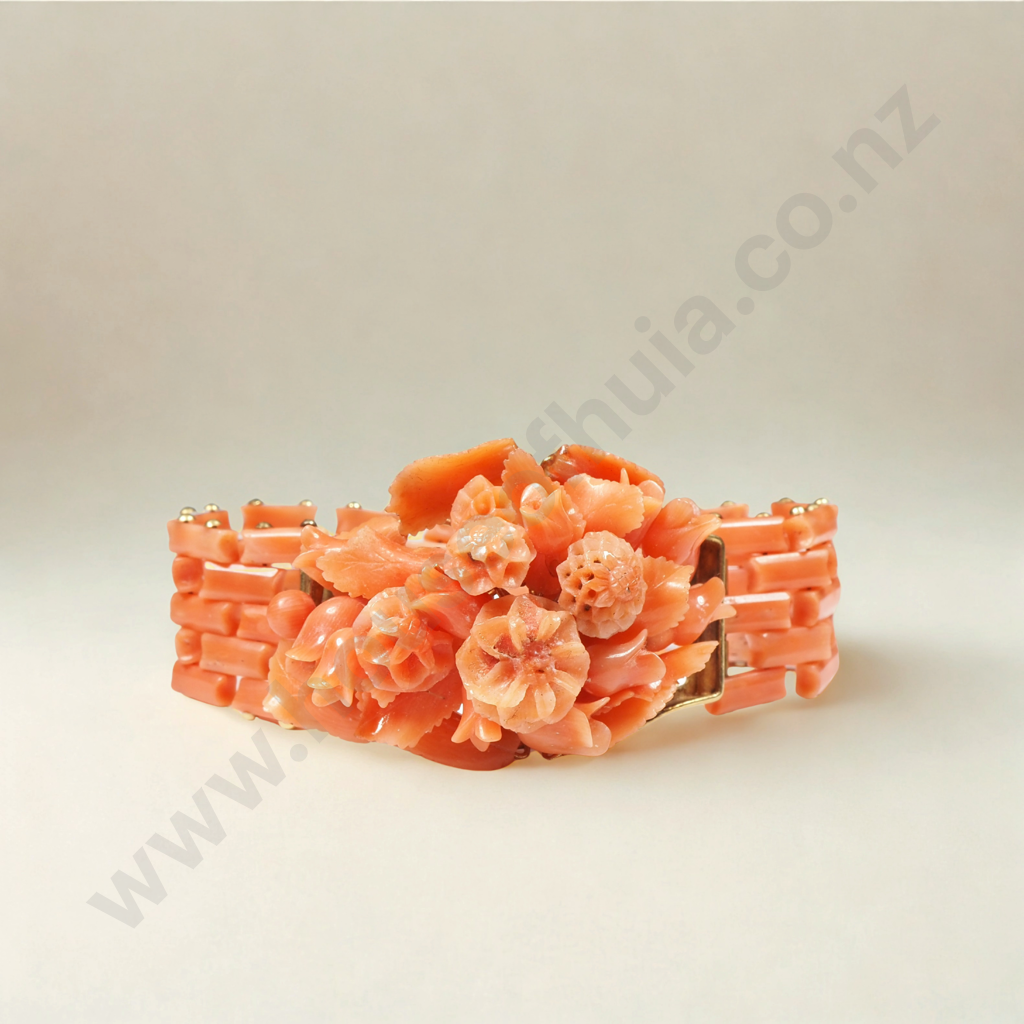 Exquisite 14ct Gold & Coral Bracelet Image 1++