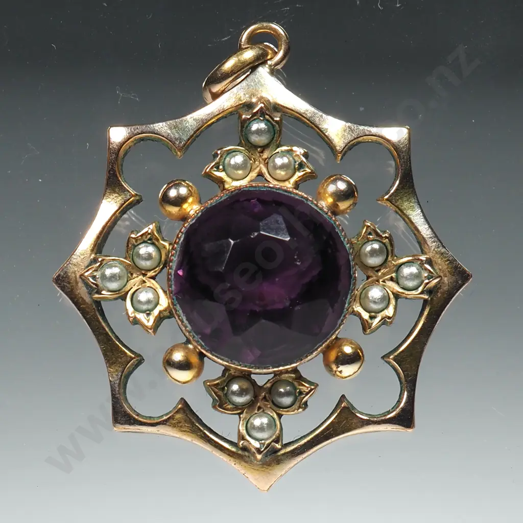 Edwardian 9ct Gold Amethsyt & Seed Pearl Pendant Image 1++