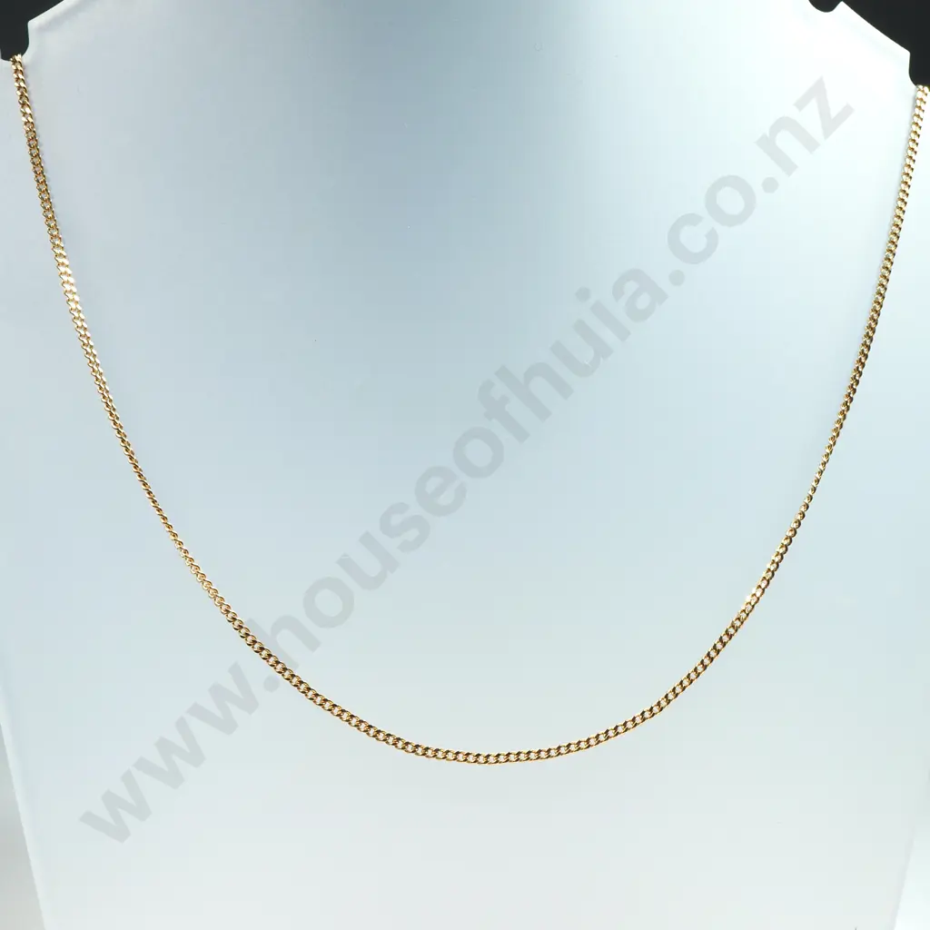 9ct Gold Curb Link Necklace Image 1++
