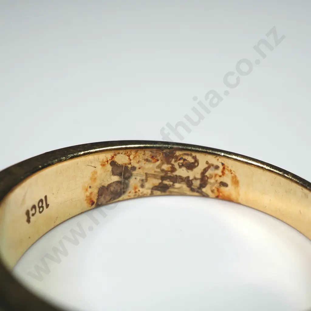 18ct Gold Five Stone Ring Image 1++