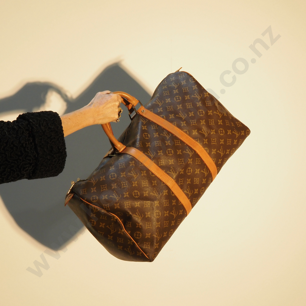 Louis Vuitton Keepall Bandoulière 60 Duffel Bag, Monogram Canvas w Leather Trim Image 1++
