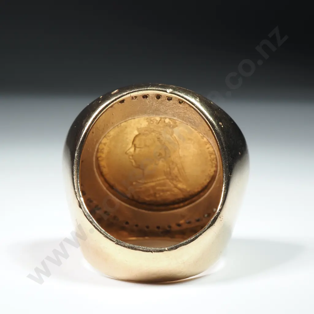 22ct Gold Sovereign, Diamond & 9ct Gold Mount Ring Image 1++