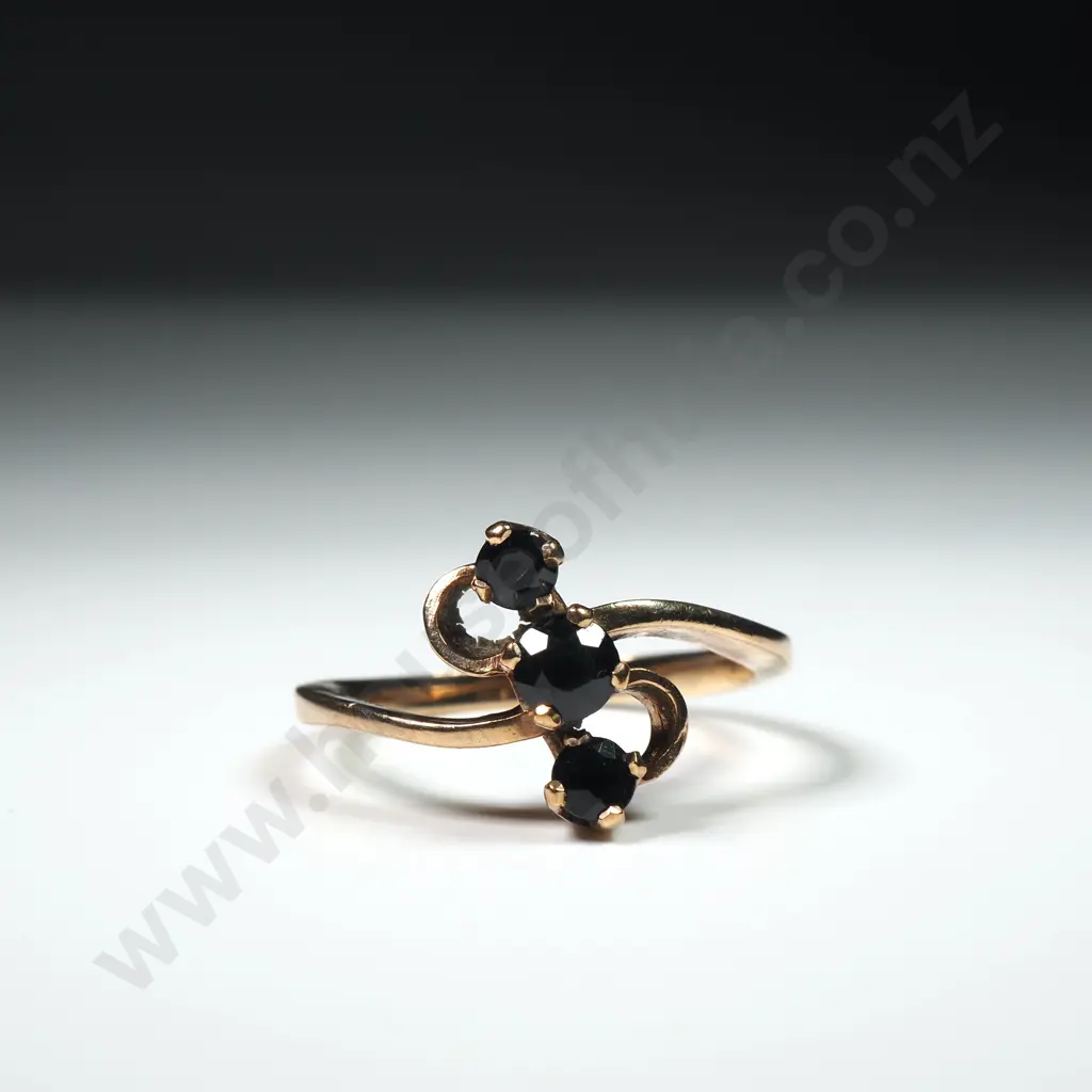 9ct Gold Three Sapphire Ring Image 1++