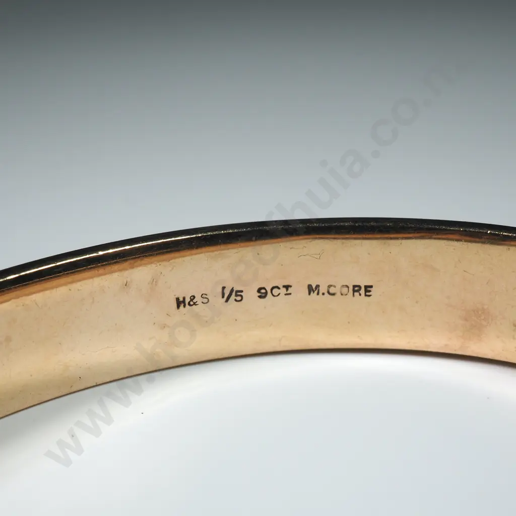 1/5 9ct Gold Metal Core Hinged Bracelet Image 1++