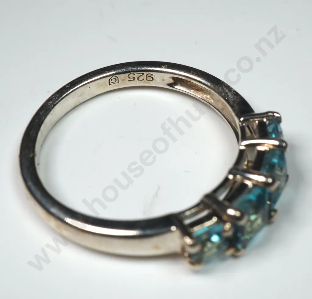 Sterling Silver & Blue Apaptie Ring w Certificate Image 1++
