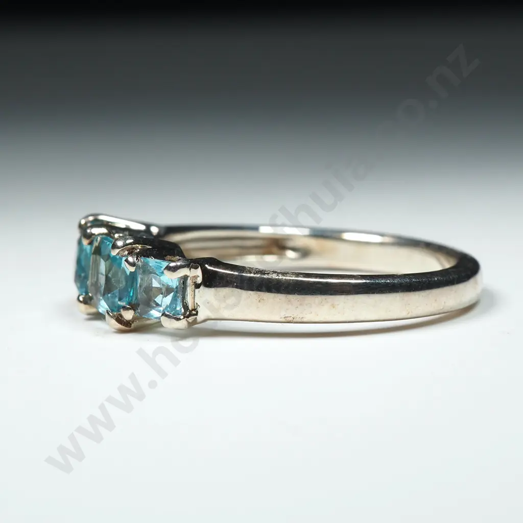 Sterling Silver & Blue Apaptie Ring w Certificate Image 1++