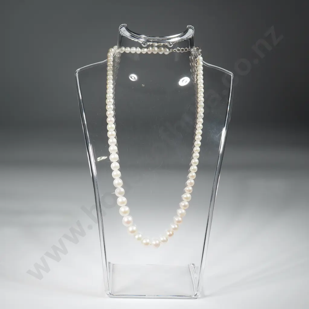Freshwater Graduated Pearl Necklace w Sterling Silver Clasp Image 1++