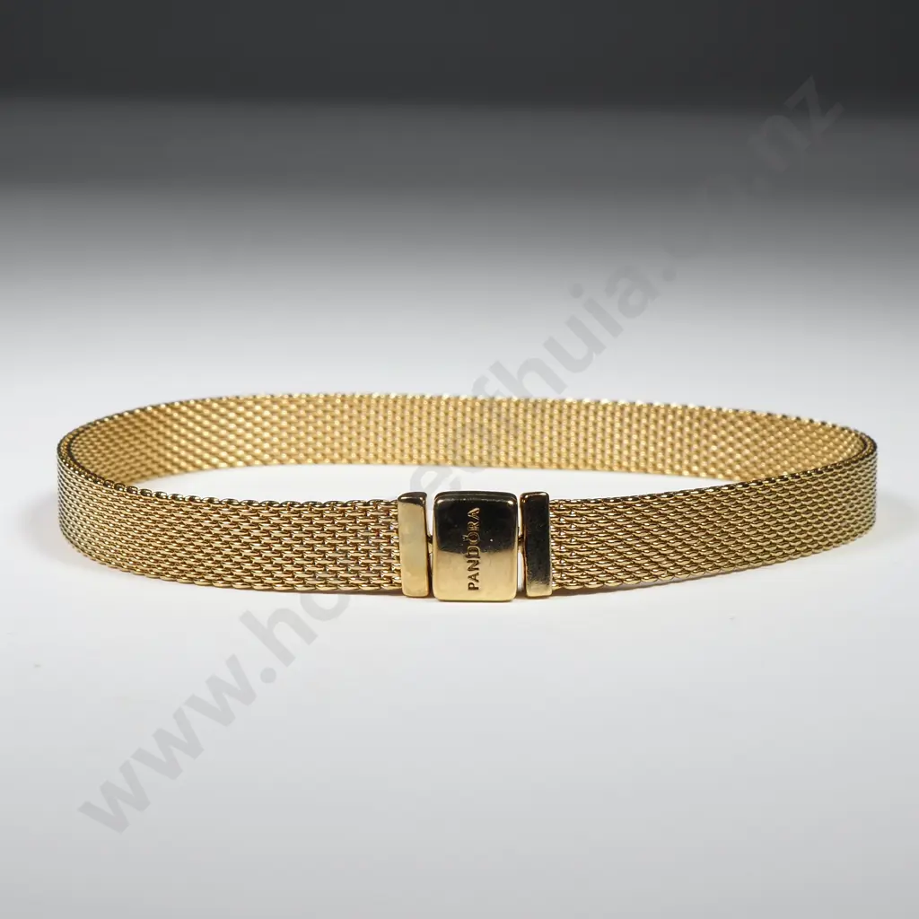 G/P Pandora Bracelet As New in Box Image 1++