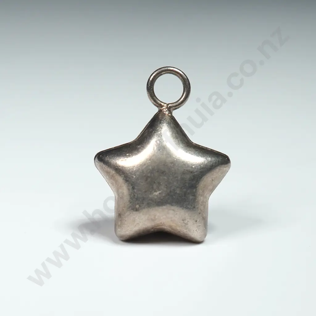 Sterling Silver Star Pendant Image 1++