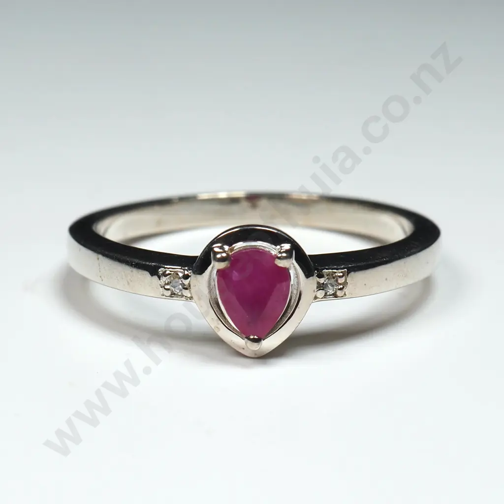 Sterling Silver & Ruby Ring w Certificate Image 1++