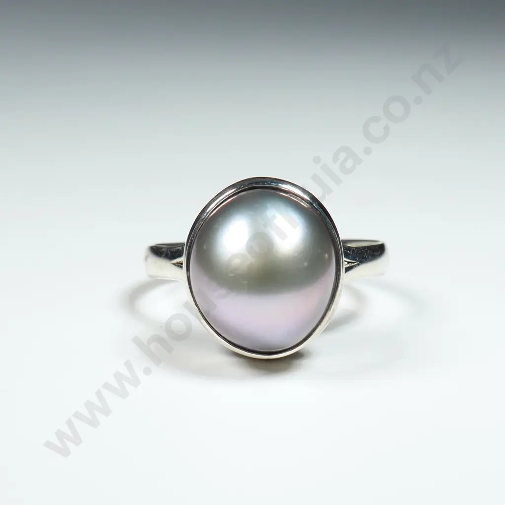 Sterling Silver & Pearl Ring Image 1++