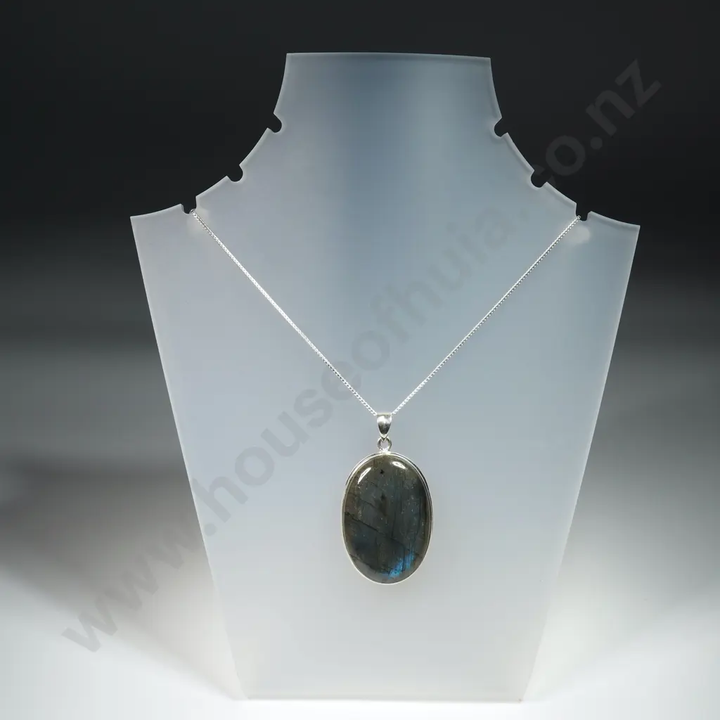 Sterling Silver Labrodorite Pendant on Sterling Silver Chain Image 1++