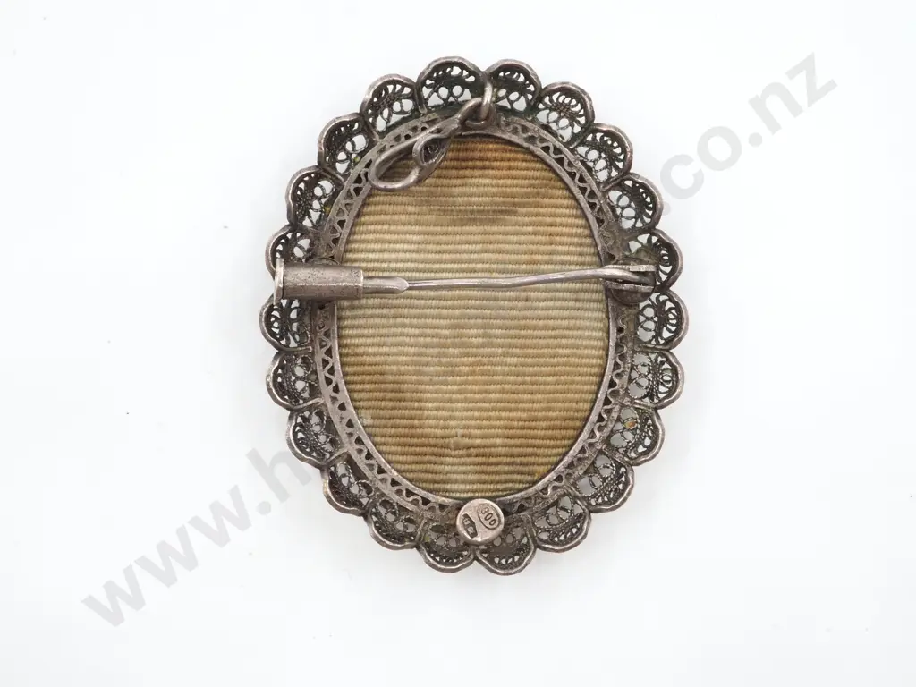 Italian 800 Silver Brooch Image 1++