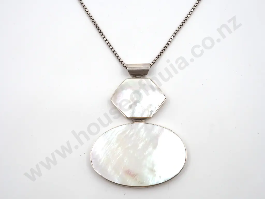 Large Sterling Silver Pendant & Chain Image 1++