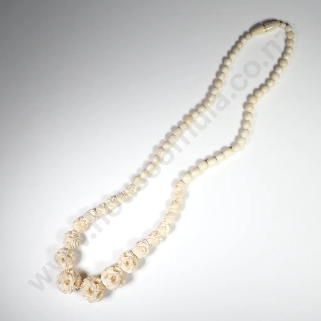Carved Bone Necklace 44cm Image 1++