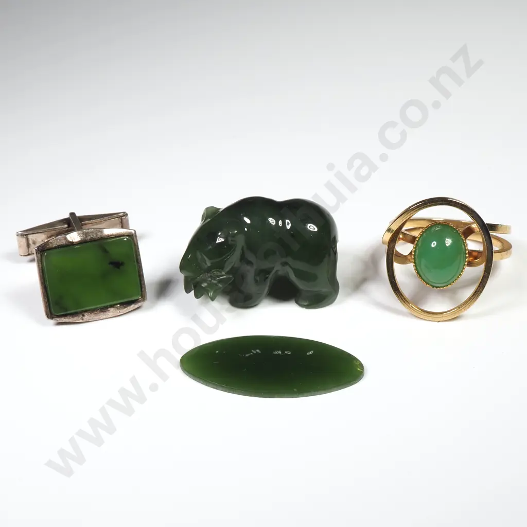 Assorted lot of Jade Items Image 1++
