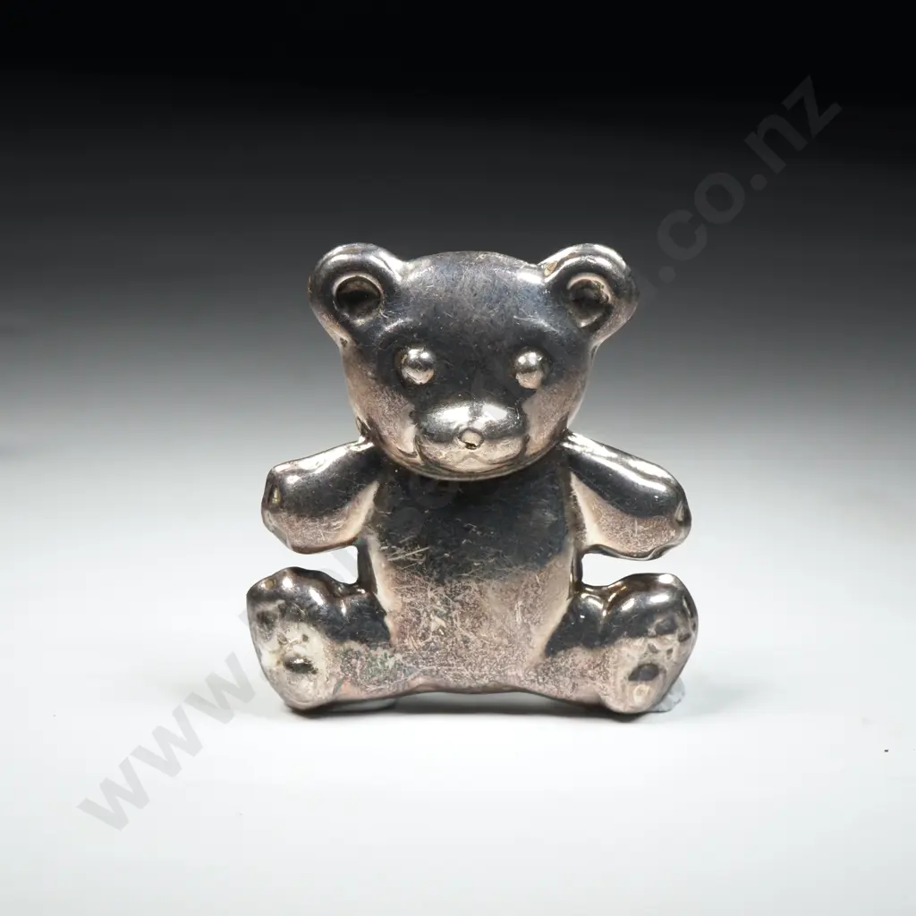 Modern Sterling Silver Teddy Bear Brooch Image 1++