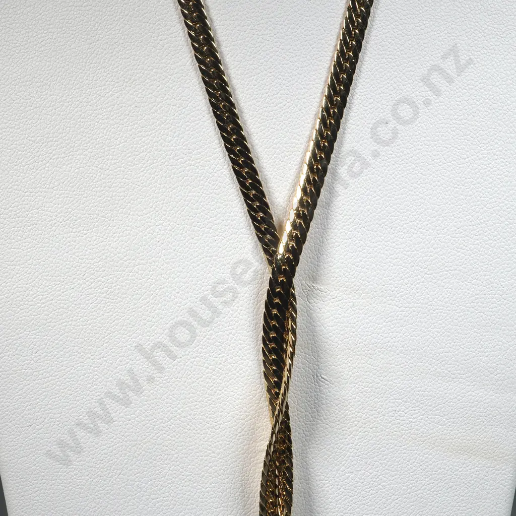 Costume Gold Platted Chain. Image 1++