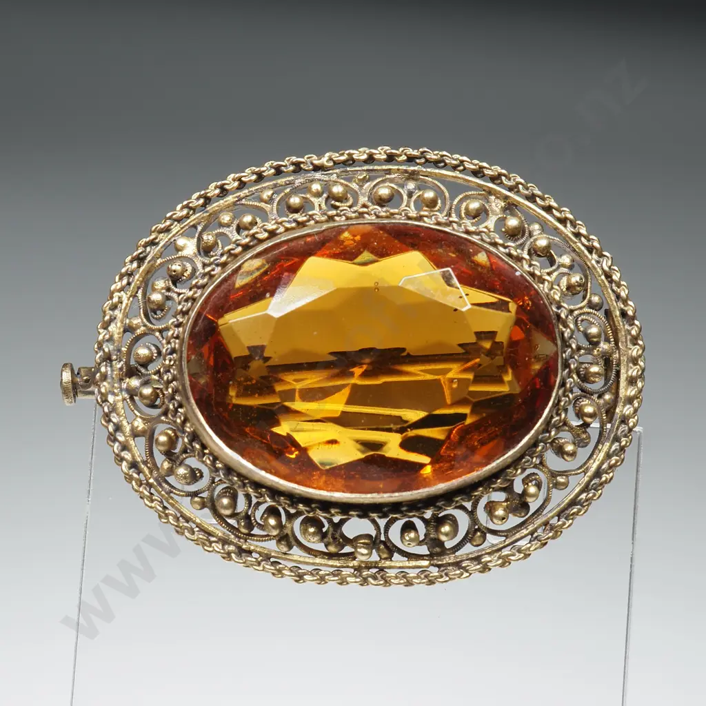 Large 800 Silver Orange Glass Brooch. Image 1++