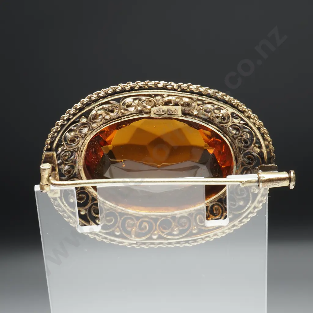 Large 800 Silver Orange Glass Brooch. Image 1++