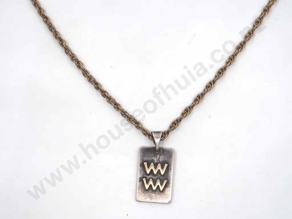 9ct Gold and Sterling Silver Pendant on Plate Chain Image 1++