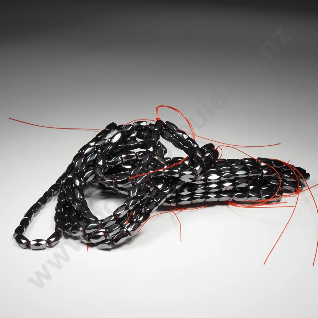 A Quantity of Hematite Tube Beads Image 1++