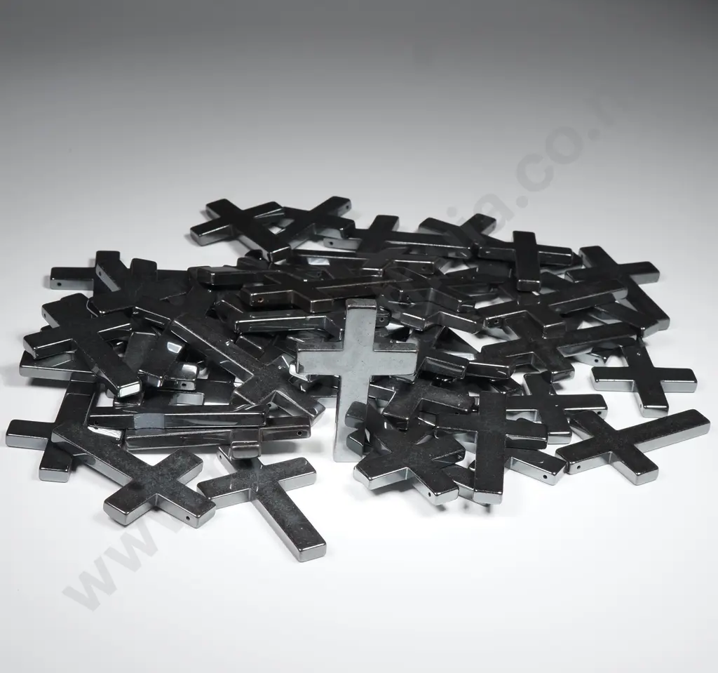 A Quantity of Hematite Large Cross Pendants Image 1++