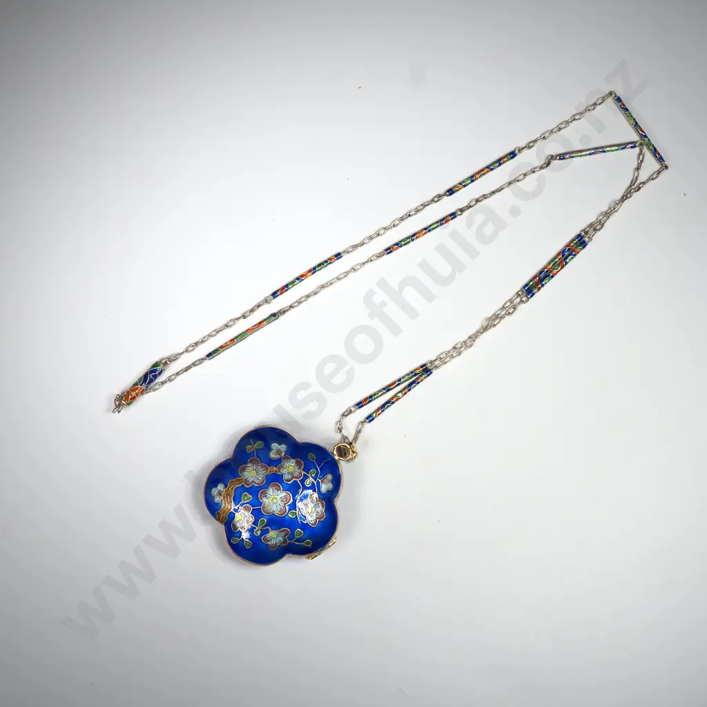 Sterling Silver Hinged Cloisonné  Locket & Chain. Image 1++