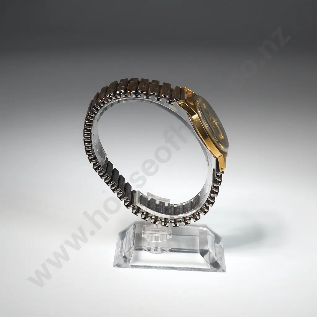 Cased Roamer Wristwatch Image 1++