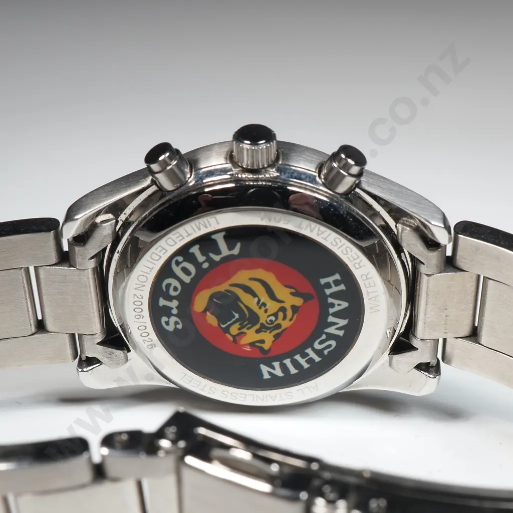 Hanshin Tigers Watch in Original Case Image 1++