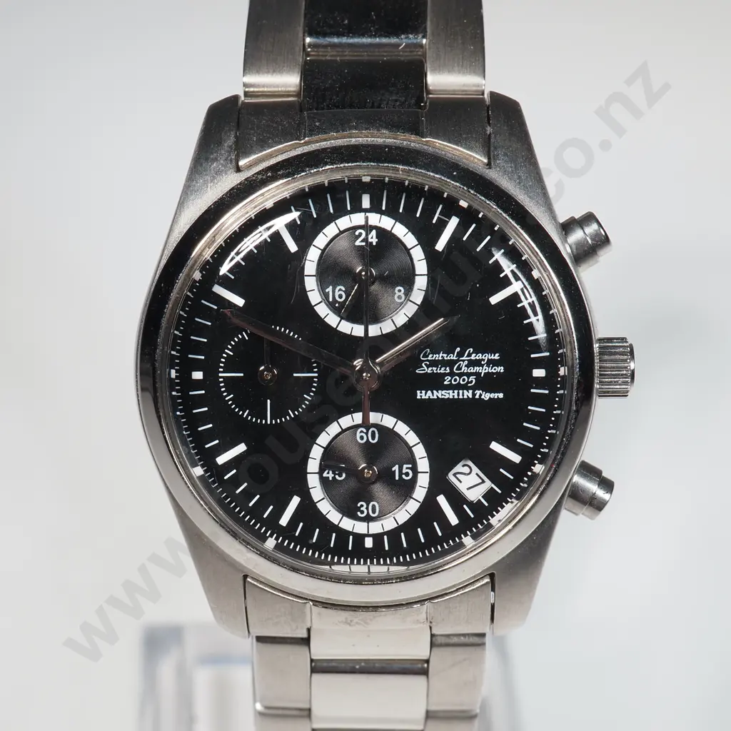 Hanshin Tigers Watch in Original Case Image 1++