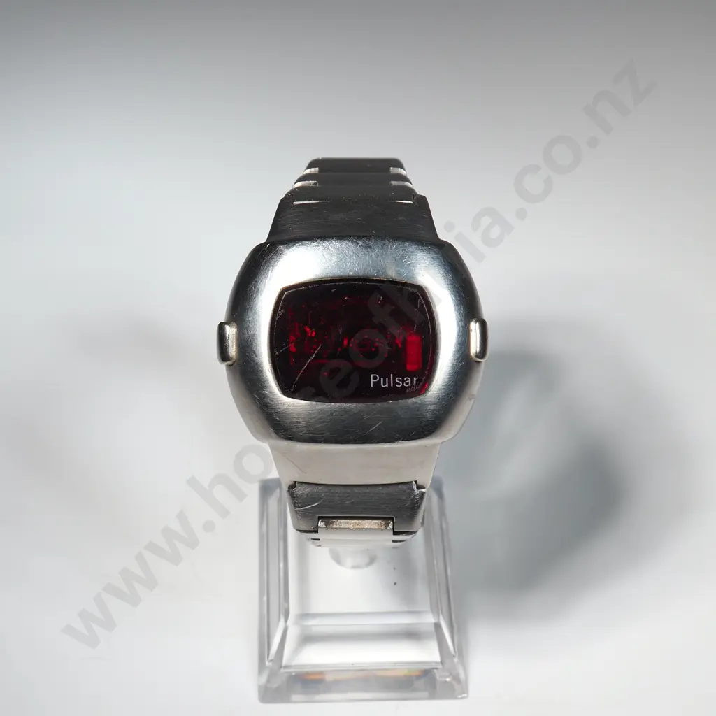 Vintage Boxed Puslar Digital Watch Image 1++