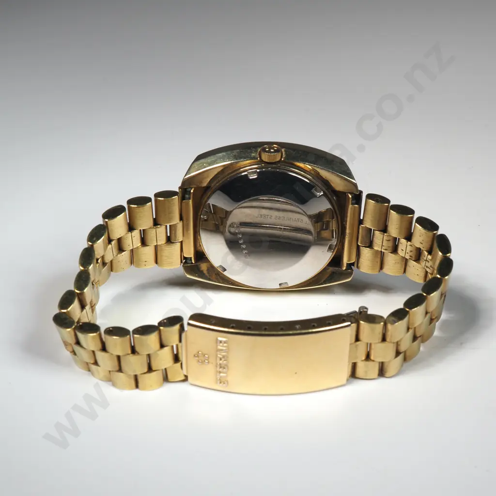 Vintage Gents Eternamatic Automatic Wristwatch Image 1++