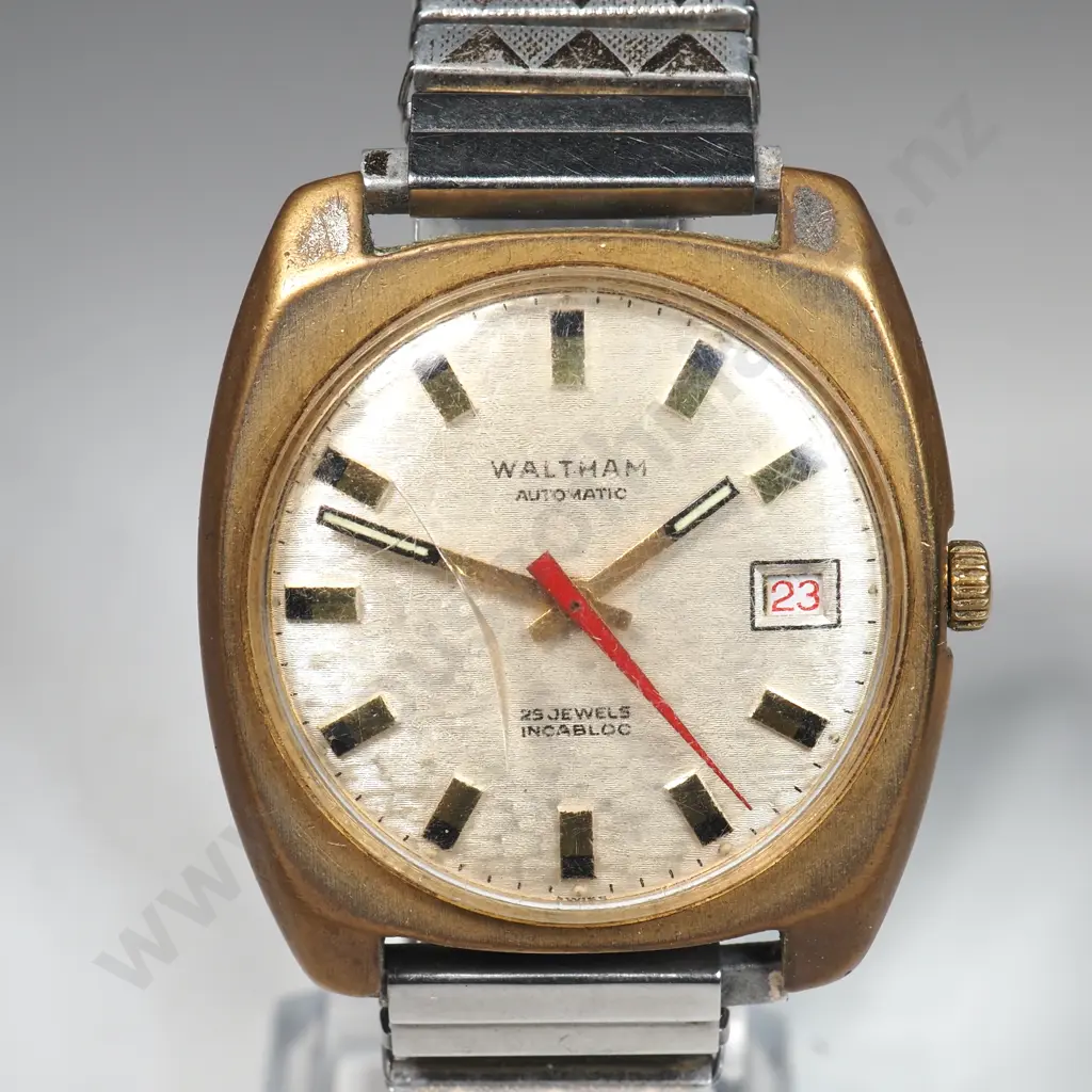 Vintage Waltham Automatic Wristwatch Image 1++