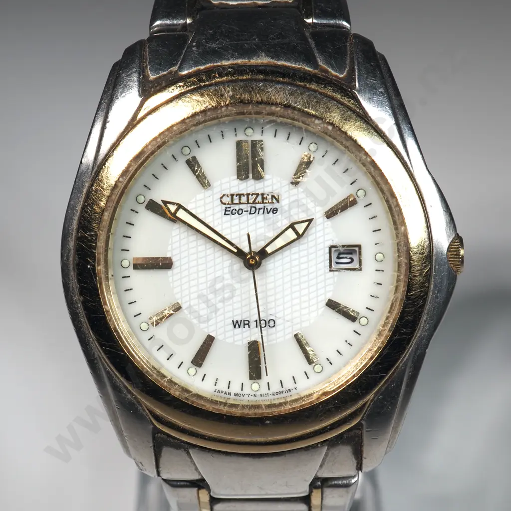 Citizen Eco-Drive Wristwatch Image 1++
