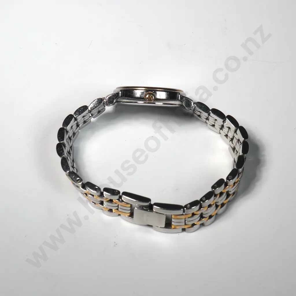 Ladies Tissot Quartz Watch Image 1++
