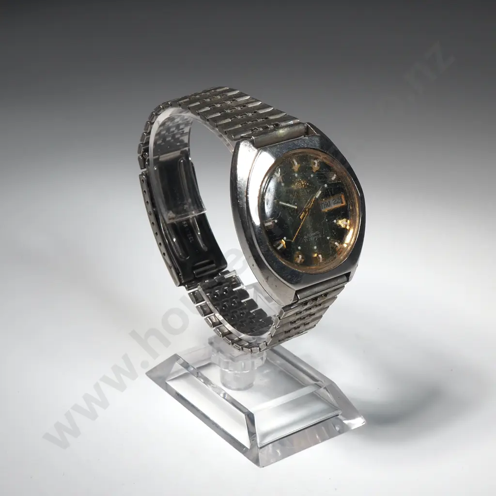Vintage Orient Automatic Wristwatch Image 1++
