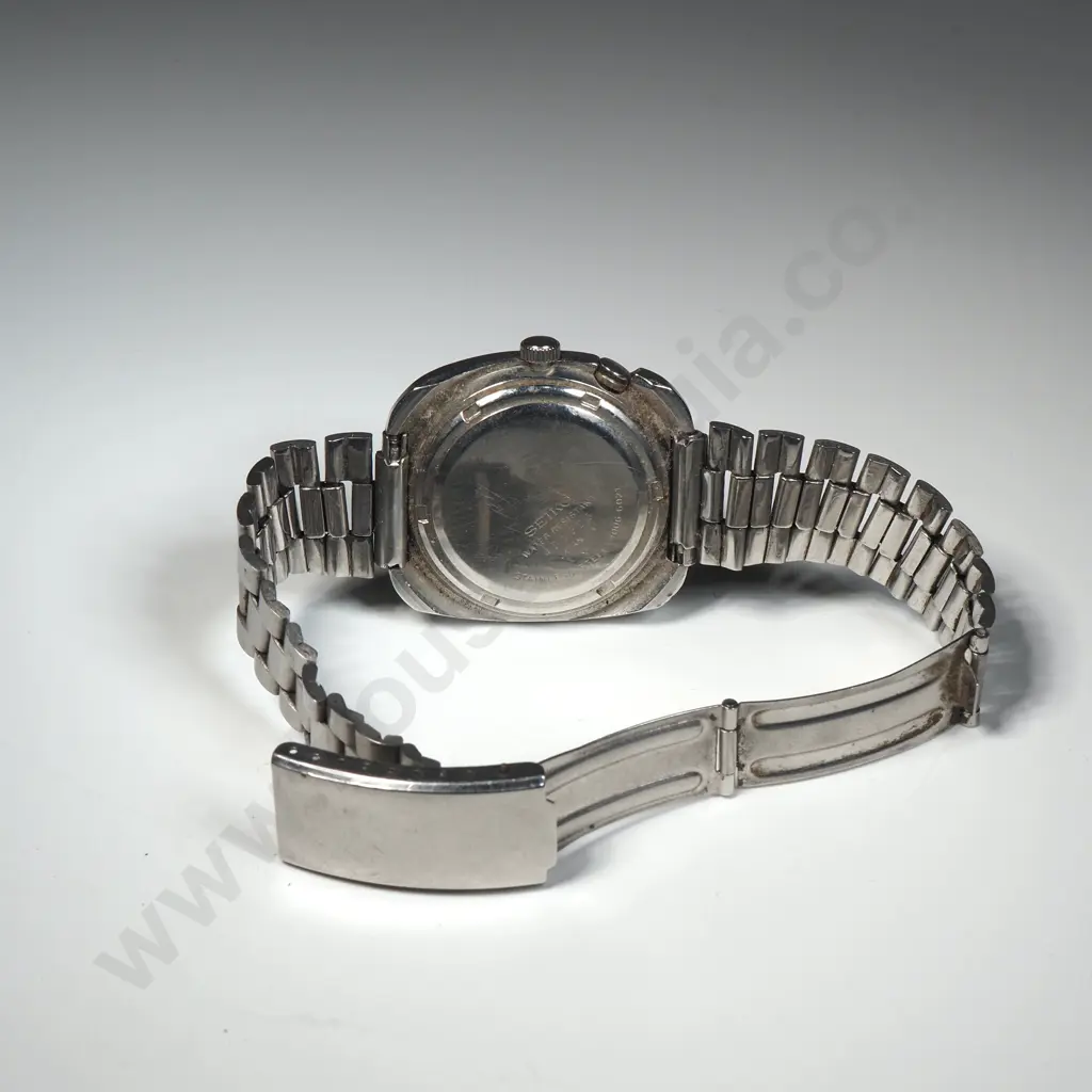 Vintage Seiko Bell-Matic Wristwatch Image 1++