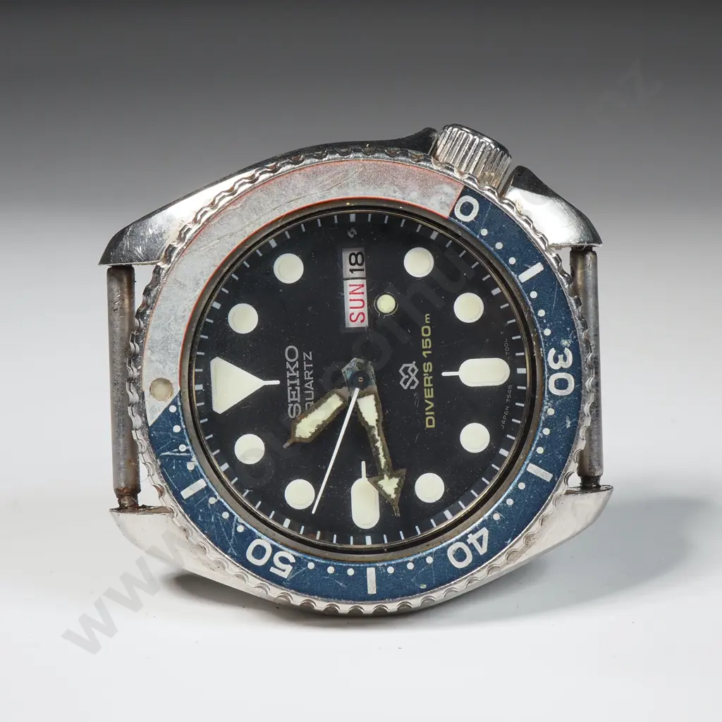 Vintage Seiko Quartz Divers Wristwatch Image 1++