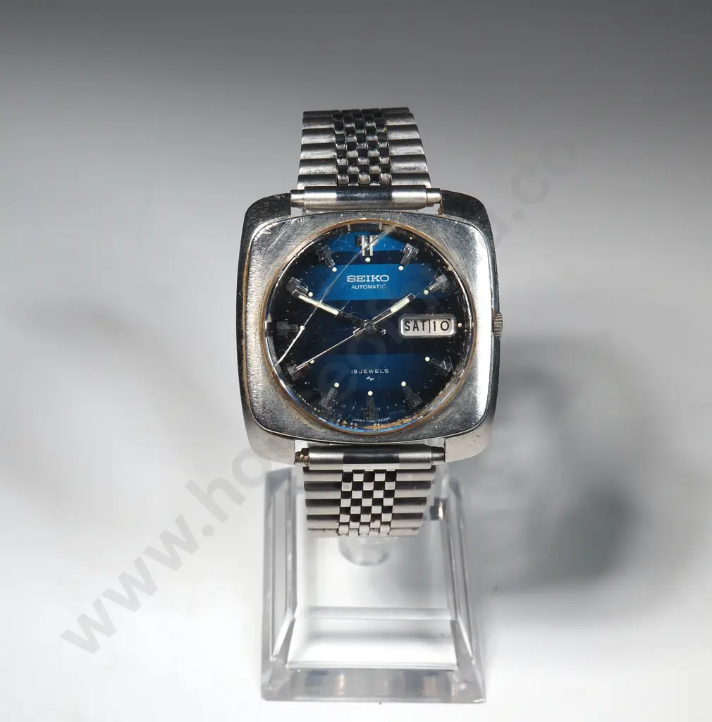 Vintage Seiko Automatic Image 1++