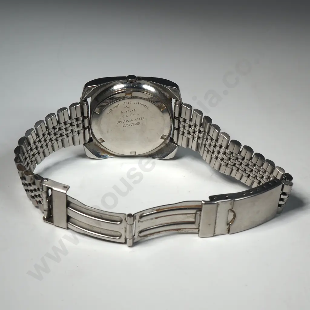 Vintage Seiko Automatic Image 1++