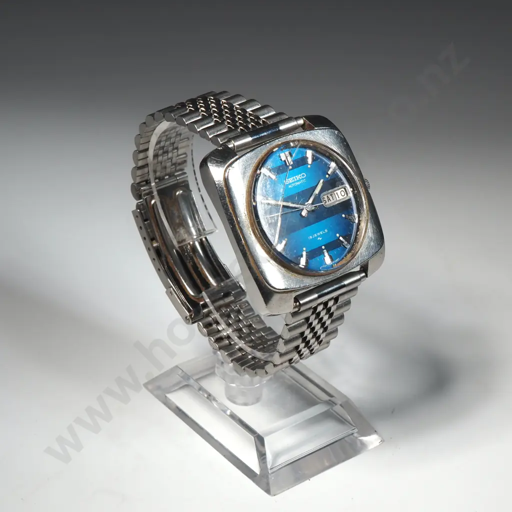 Vintage Seiko Automatic Image 1++
