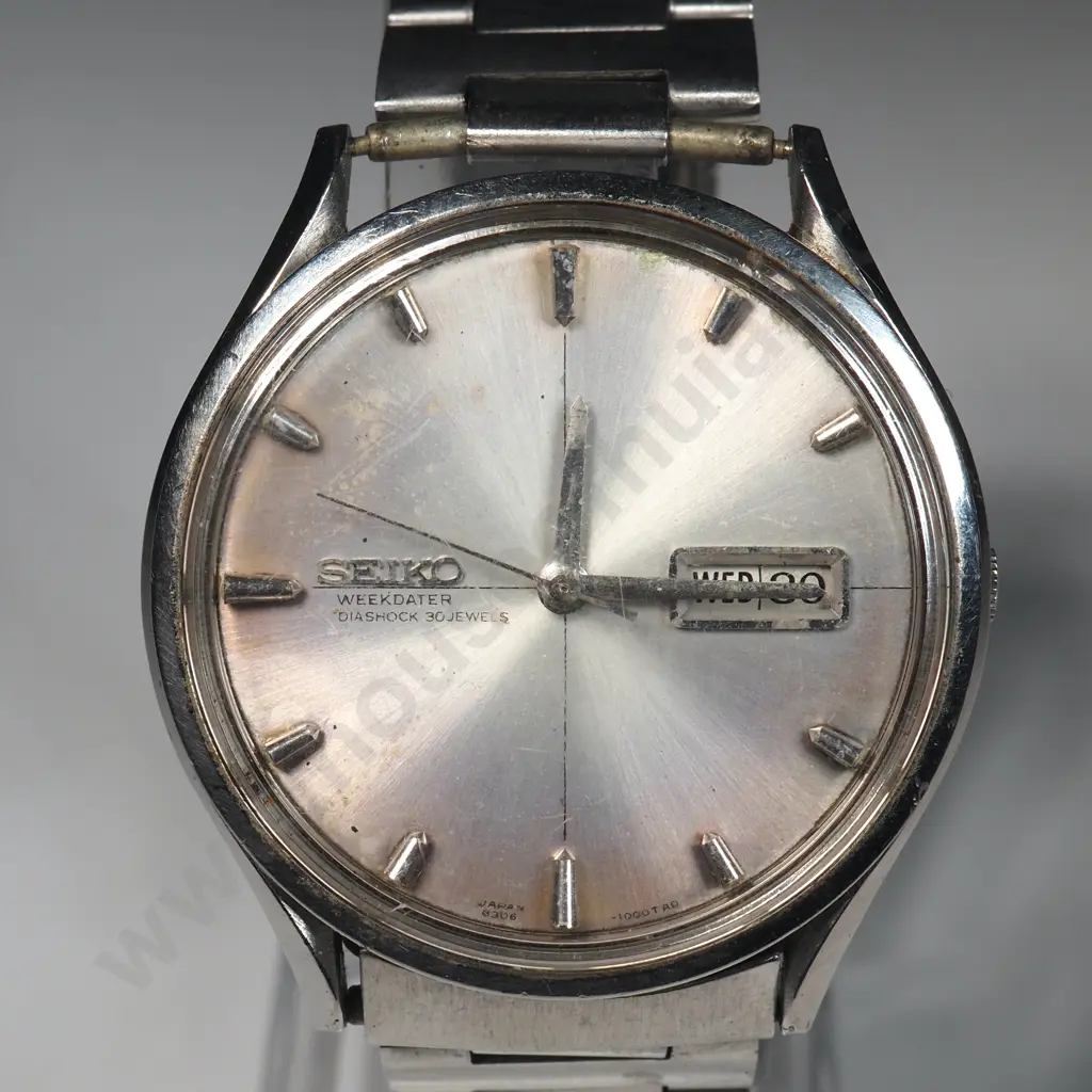 Vintage Seiko Weekdater Wristwatch Image 1++