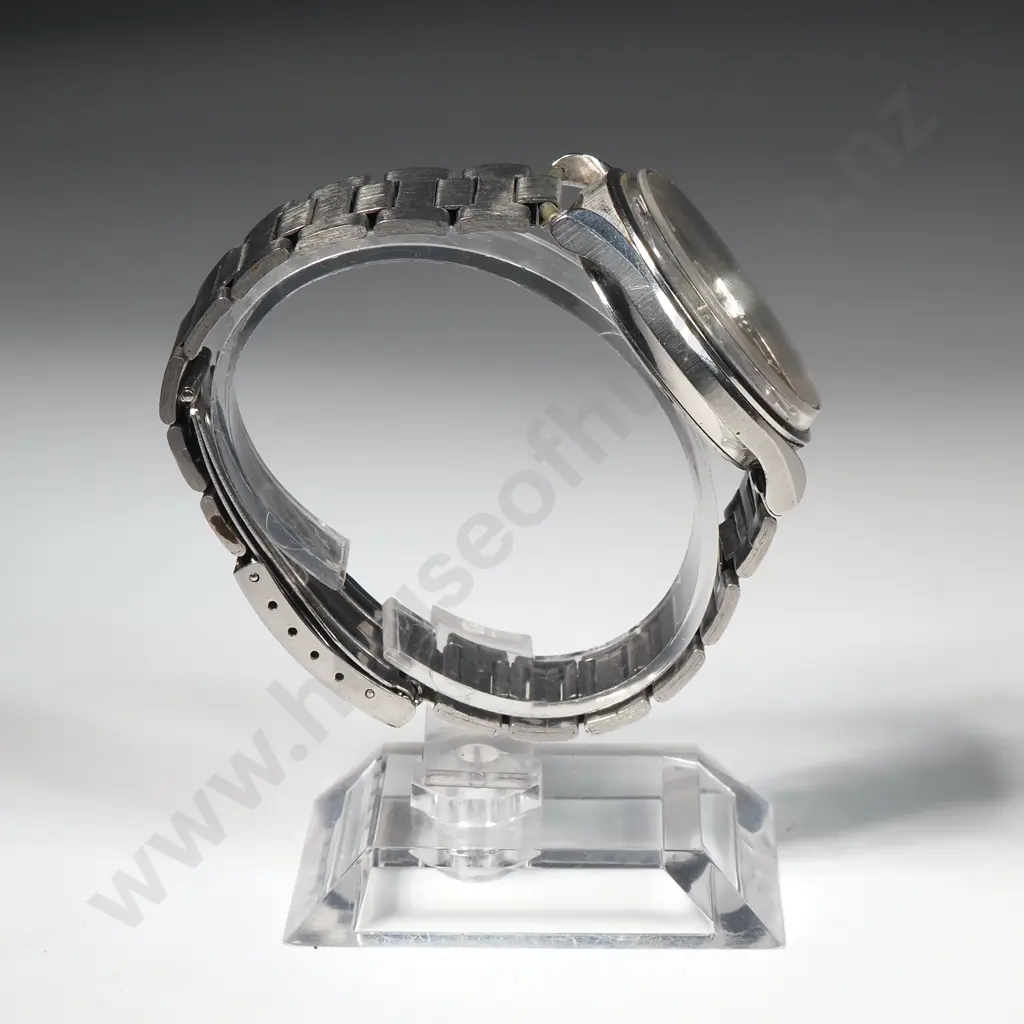 Vintage Seiko Weekdater Wristwatch Image 1++