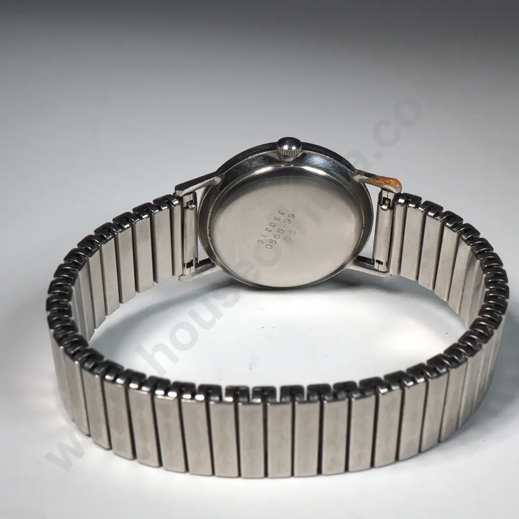 Vintage Seiko Wristwatch Image 1++