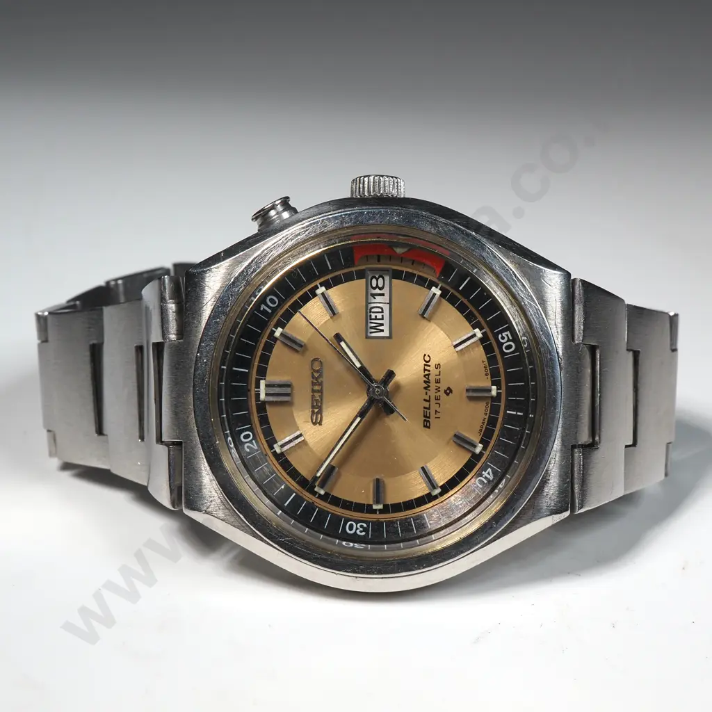 Vintage Seiko Bell-Matic Wristwatch Image 1++
