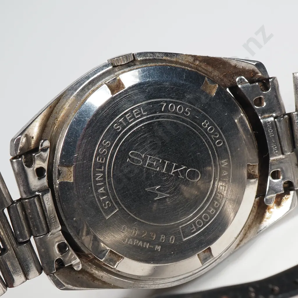 Vintage Seiko Automatic Wristwatch Image 1++