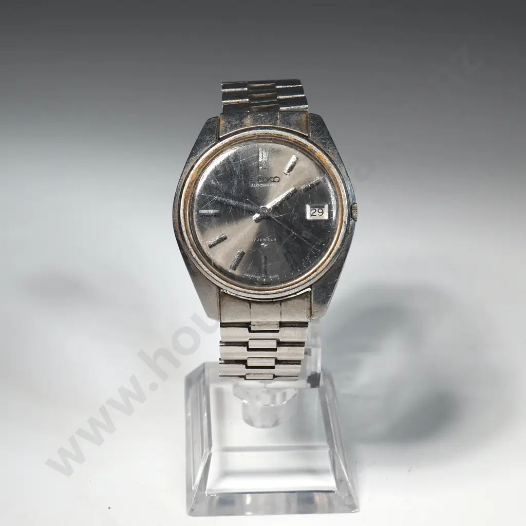 Vintage Seiko Automatic Wristwatch Image 1++