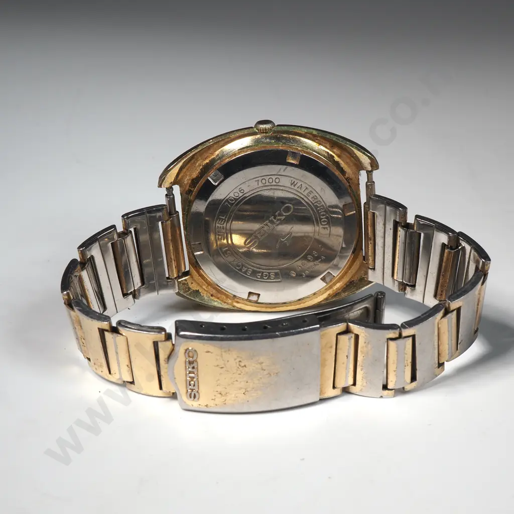 Vintage Seiko Automatic Wristwatch Image 1++